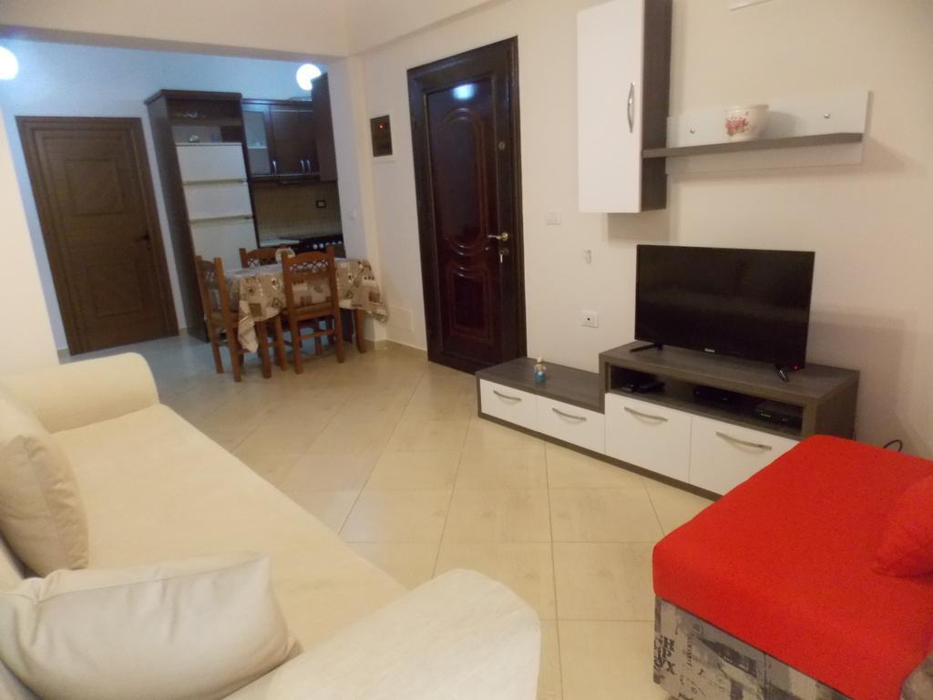 Amber Apartments Саранда Экстерьер фото